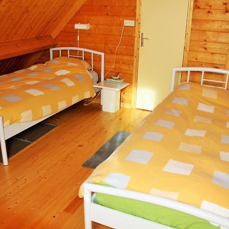 Pretty Chalet In Beaulieu With Private Pool Exteriör bild
