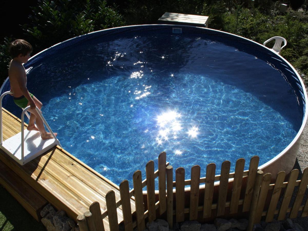 Pretty Chalet In Beaulieu With Private Pool Exteriör bild