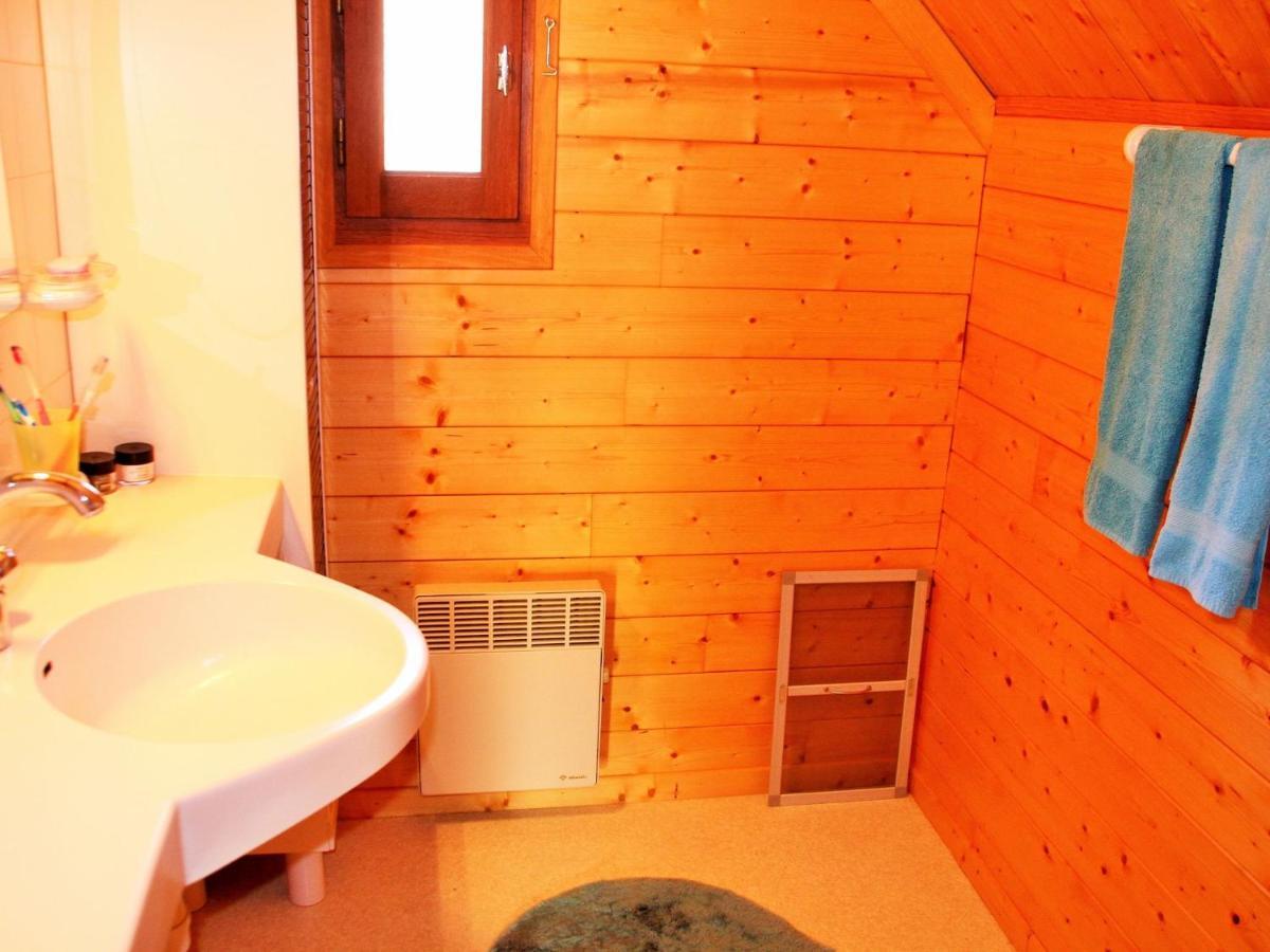 Pretty Chalet In Beaulieu With Private Pool Exteriör bild