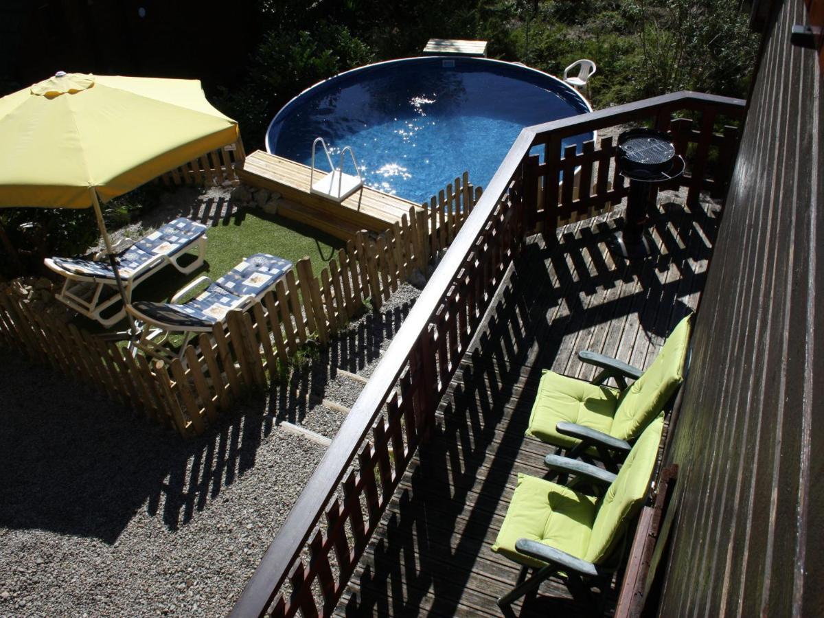 Pretty Chalet In Beaulieu With Private Pool Exteriör bild