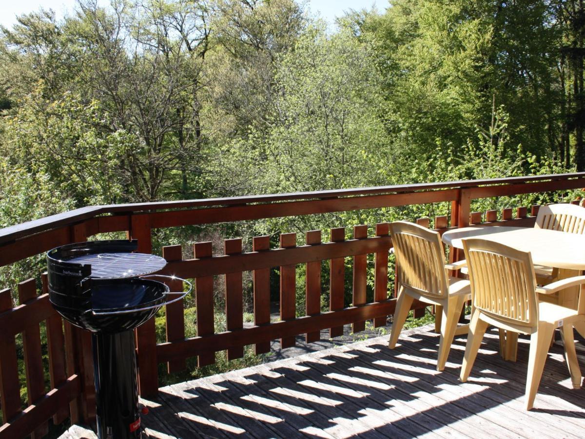 Pretty Chalet In Beaulieu With Private Pool Exteriör bild