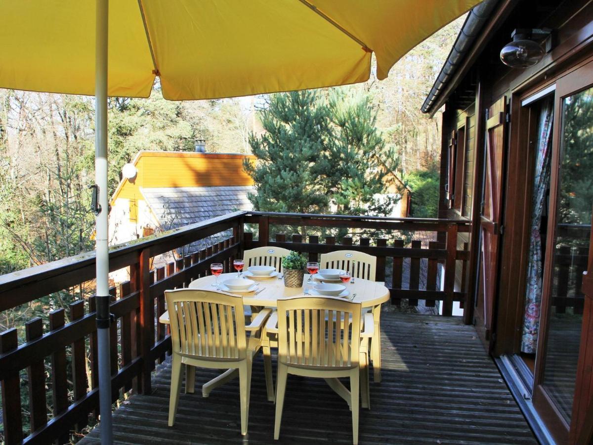Pretty Chalet In Beaulieu With Private Pool Exteriör bild